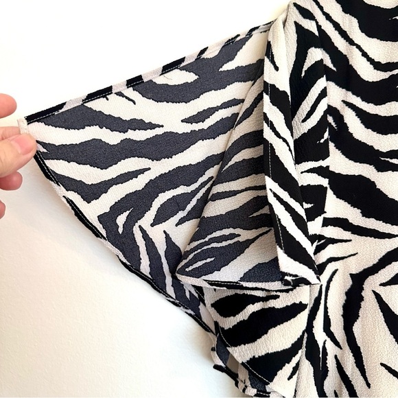 Est. 1946 Zebra Print Black Cream Midi Dress Size Large - Picture 5 of 12